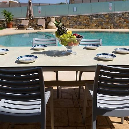 Superior Family Apartment W/Pool Dining Area Stavromenos Екстер'єр фото